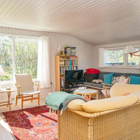 6 Person In Holiday home Glesborg